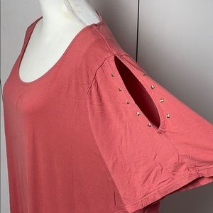 JONES NEW YORK | Cold Shoulder Studded Blouse